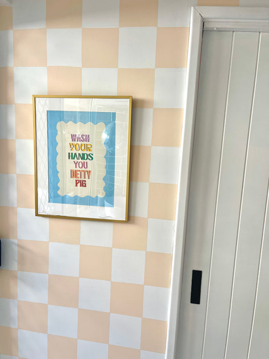 Wash your hands you detty pig