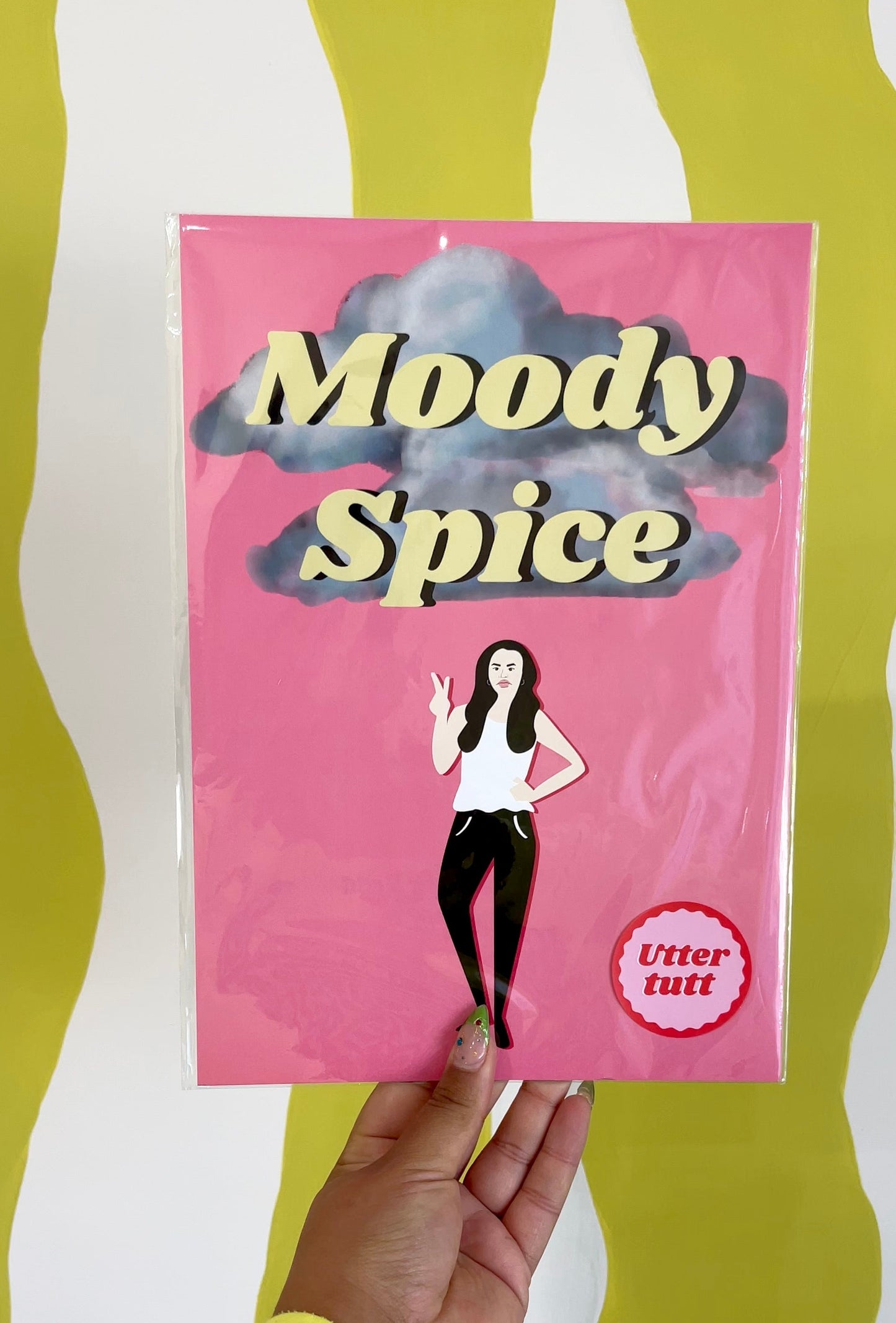Moody Spice - Dark Brunette Queen